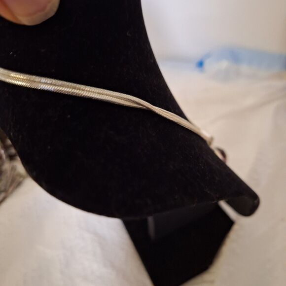 A Double Chain Women's Pendant Necklace Garnet Colored Glass Pendant - Picture 6 of 9